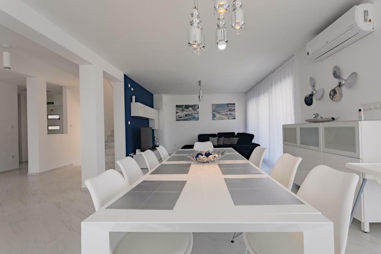 Villa Compass; Luxury Experience In Natural Bay. Ražanj 外观 照片